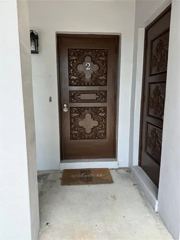 $2,500 | 315 Southeast 23rd Avenue, Unit 2, Pompano Beach, FL 33062