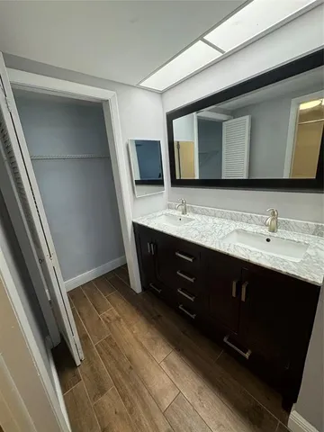 $2,500 | 315 Southeast 23rd Avenue, Unit 2, Pompano Beach, FL 33062