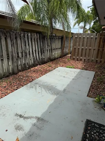 $2,500 | 315 Southeast 23rd Avenue, Unit 2, Pompano Beach, FL 33062