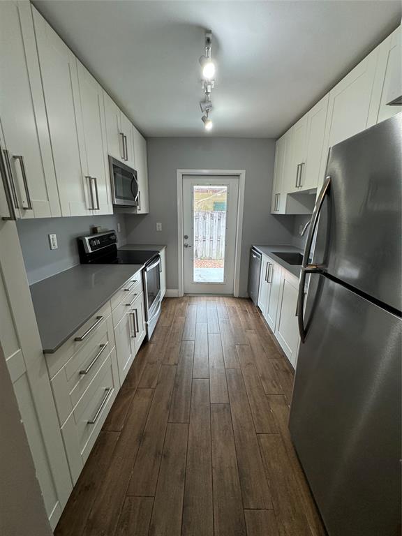 315 Southeast 23rd Avenue, Unit 2 Pompano Beach, FL 33062 - Photo 6 of 29