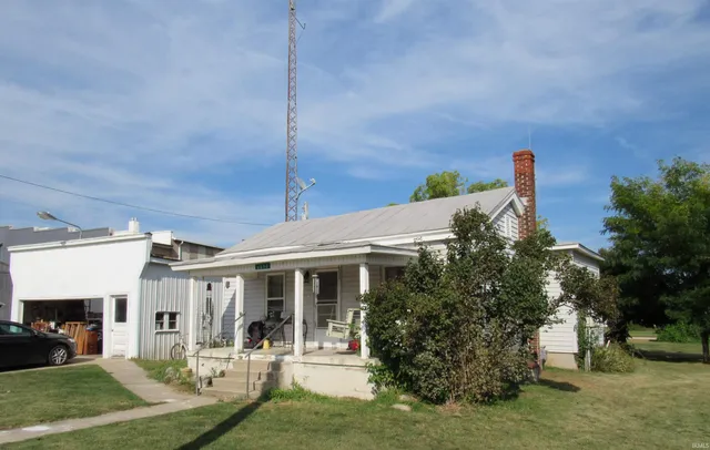 $224,900 | 6050 Highway 327, Orland, IN 46776