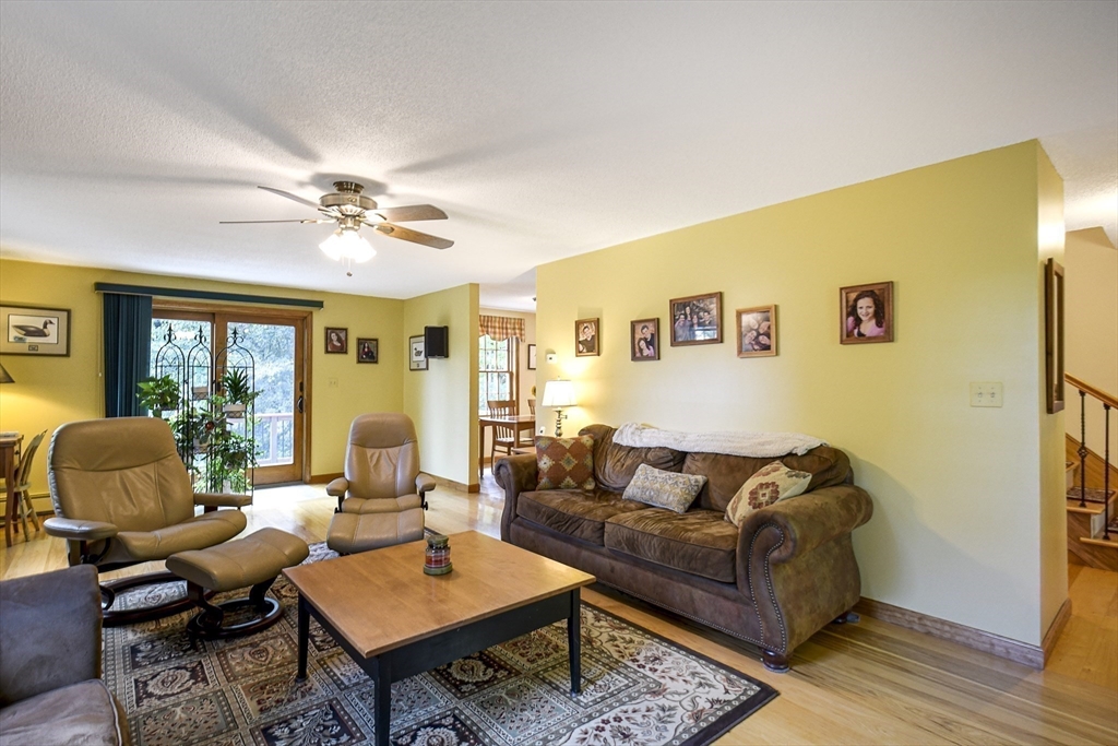 61 Parker Road Shirley, MA 01464 - Photo 18 of 35 Gallery Image 18
