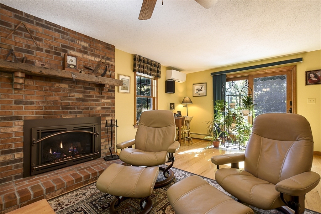61 Parker Road Shirley, MA 01464 - Photo 20 of 35 Gallery Image 20