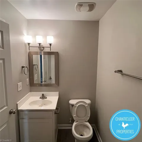 $995 | 1041 West Barton Street, Unit D, Greensboro, NC 27407