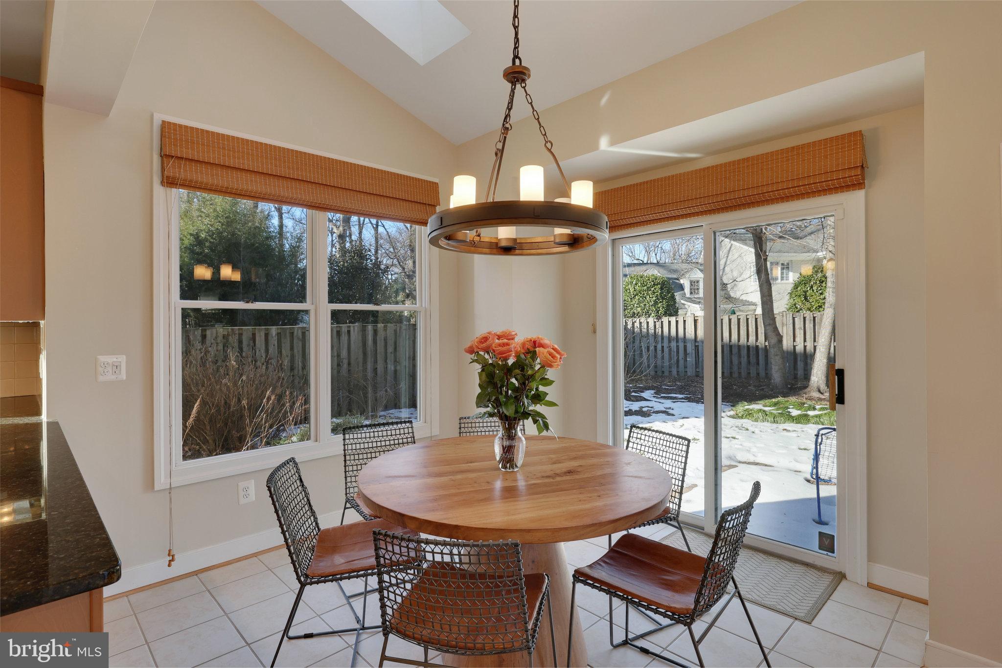 5922 Chesterbrook Road McLean, VA 22101 - Photo 34 of 82 Breakfast Room & Walkout to Patio