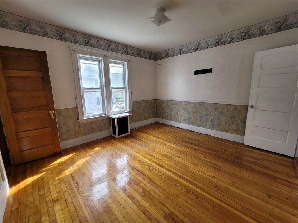 11 Payson Street, Unit 1 Worcester, MA 01607 - Photo 19 of 42