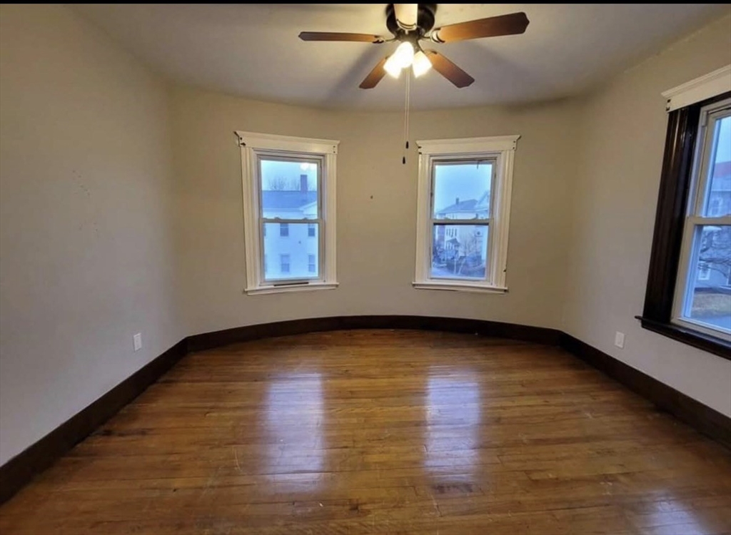 11 Payson Street, Unit 3 Worcester, MA 01607 - Photo 5 of 12