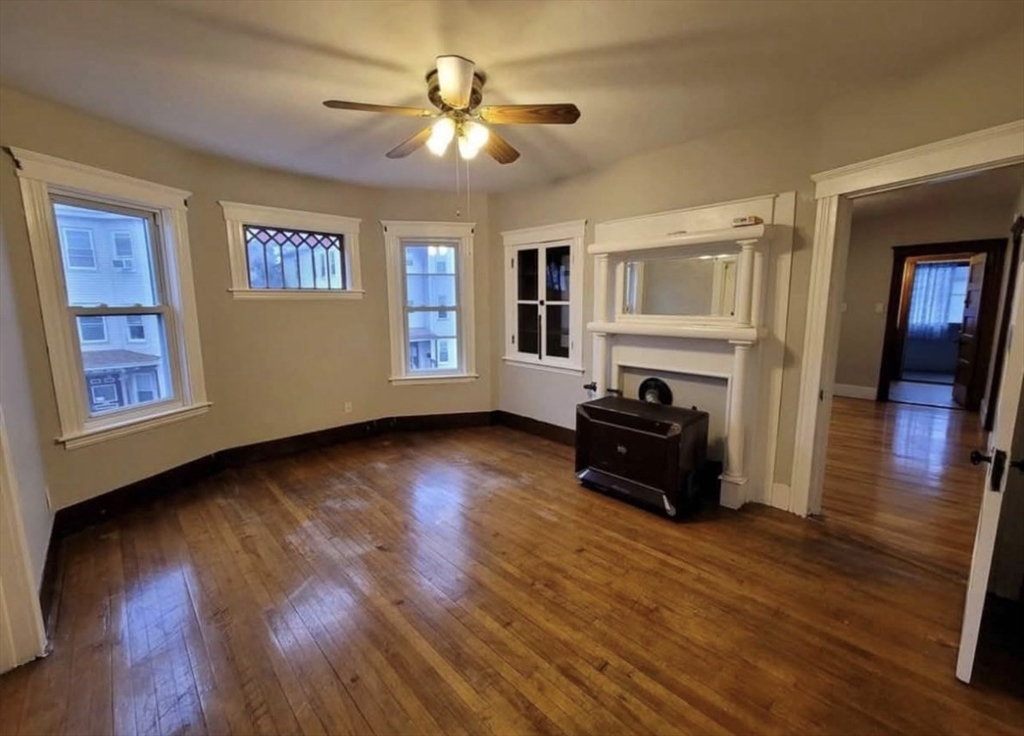 11 Payson Street, Unit 3 Worcester, MA 01607 - Photo 6 of 12