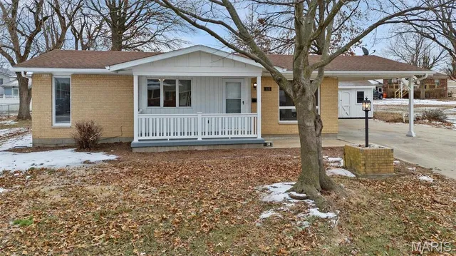 $95,000 | 319 Joan Avenue, Marissa, IL 62257