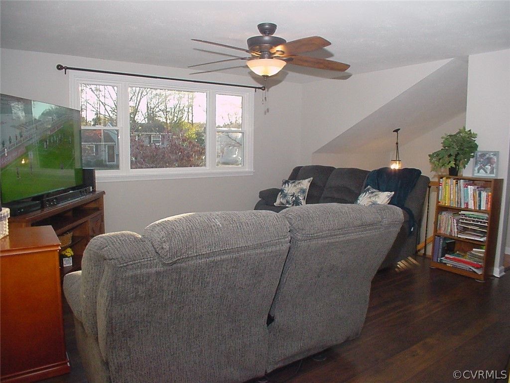 9012 Resaca Road North Chesterfield, VA 23236 - Photo 5 of 50 Gallery Image 5