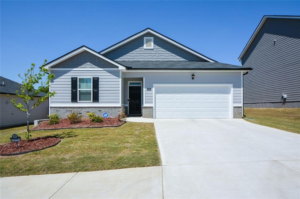 8594 Seabiscuit Road Lithonia, GA 30058 - Photo 1 of 33