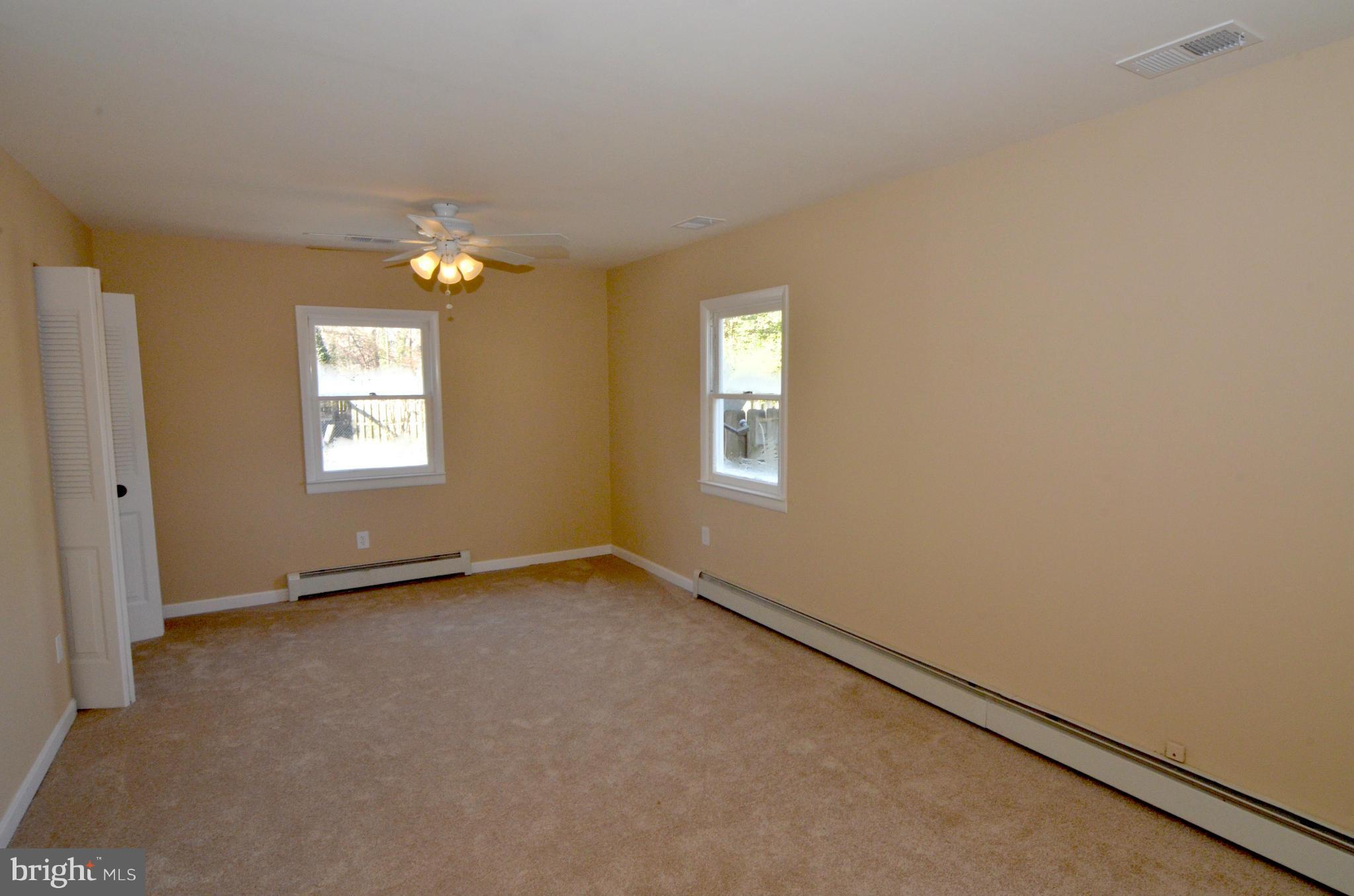 140 Waldo Road Pasadena, MD 21122 - Photo 12 of 30 Bedroom (Master)