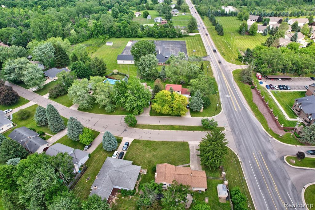 5388 North Georgetown Road Grand Blanc, MI 48439 - Photo 54 of 67 Gallery Image 54
