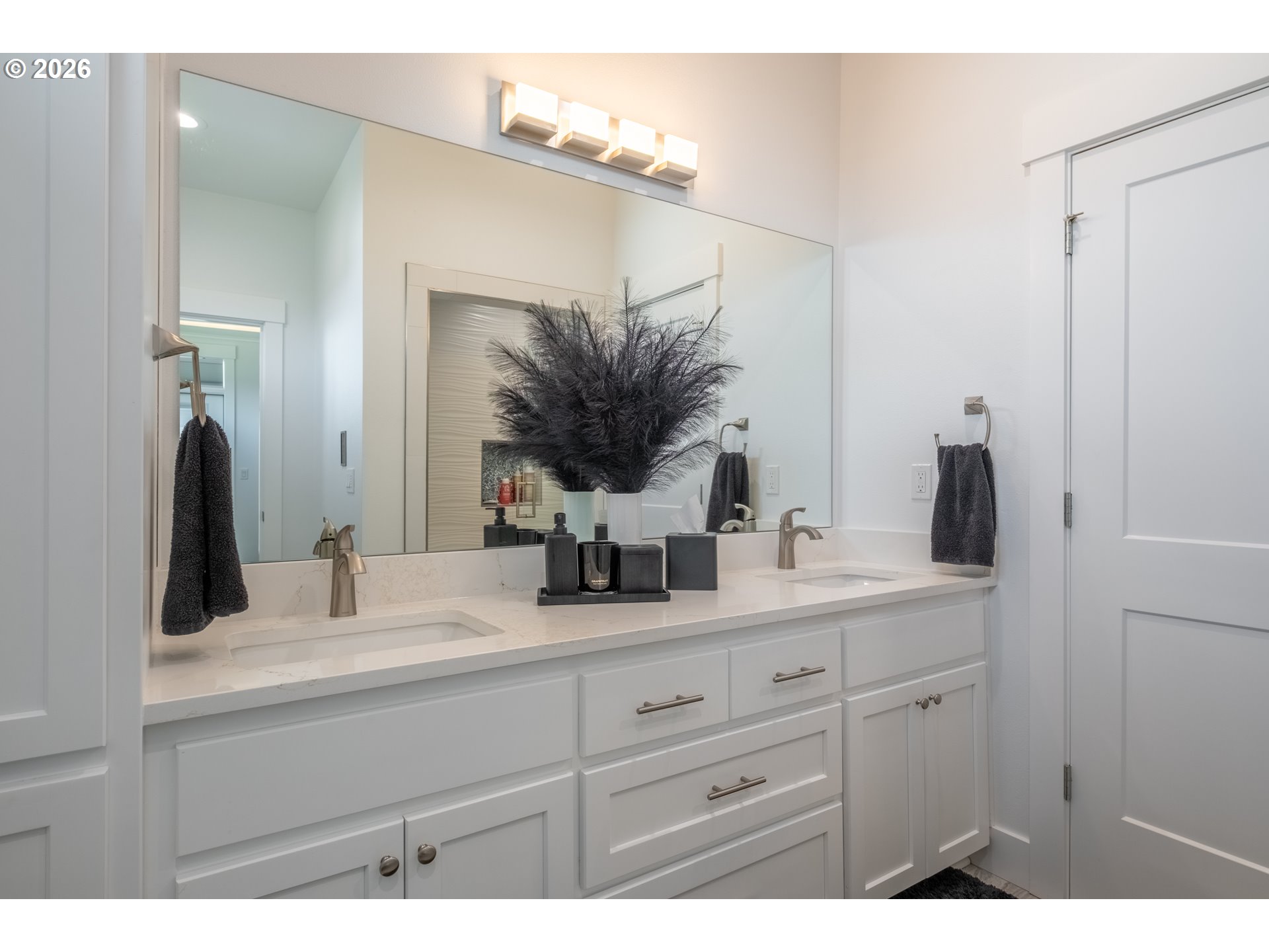 5409 Northeast Logan Road Lincoln City, OR 97367 - Photo 19 of 47