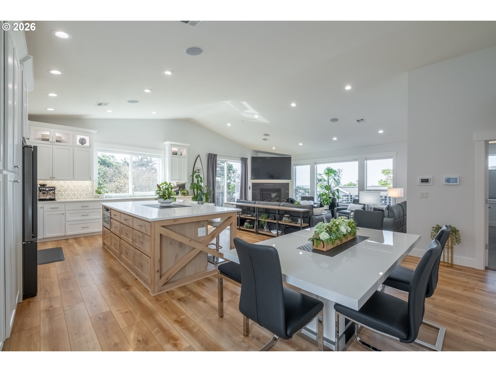 5409 Northeast Logan Road Lincoln City, OR 97367 - Photo 7 of 47