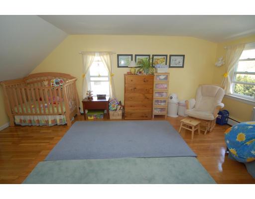 81 Sunset Road Arlington, MA 02474 - Photo 13 of 16 Gallery Image 13