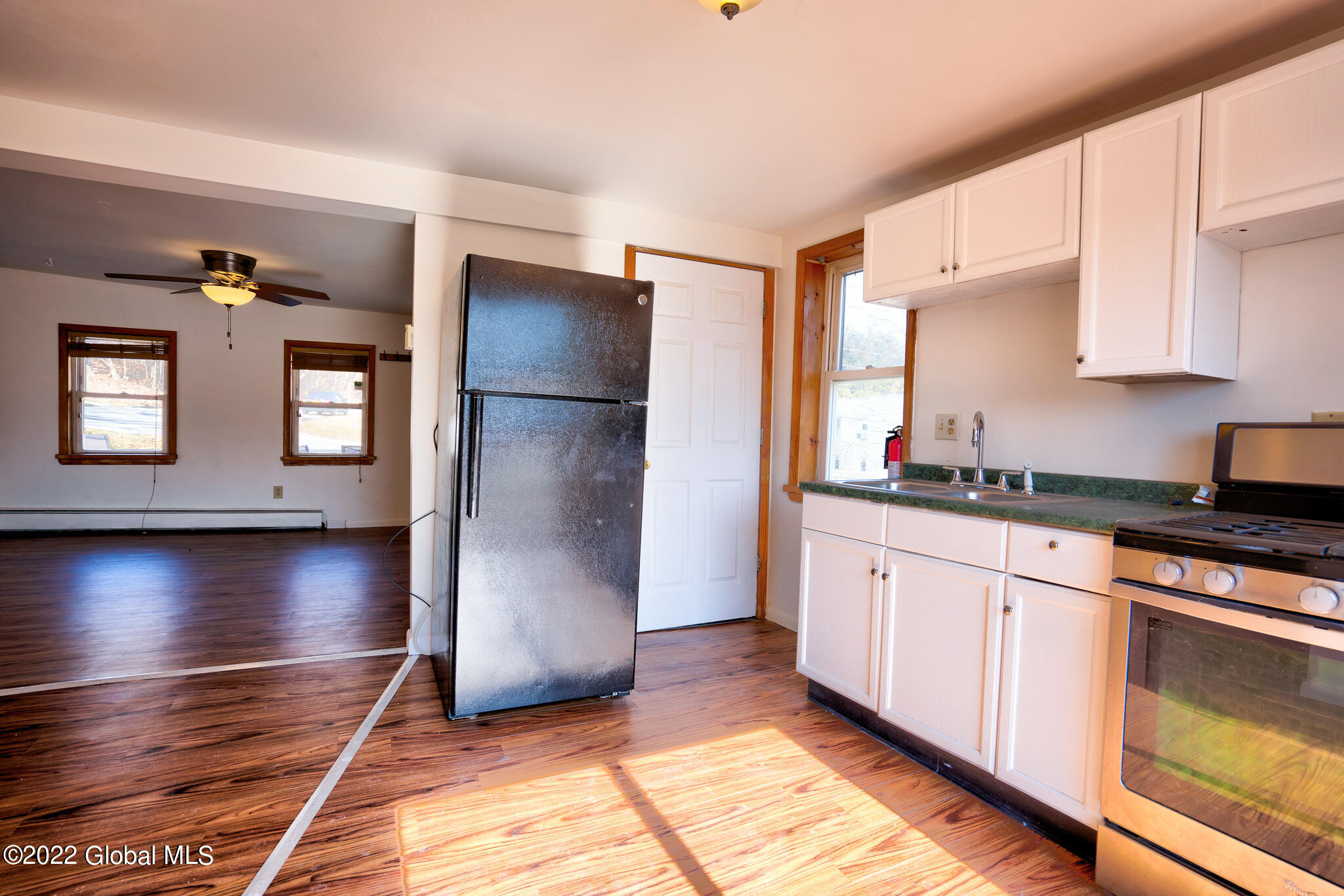 62 Partition Street Rensselaer, NY 12144 - Photo 12 of 25 DSC00283_4_5HDR