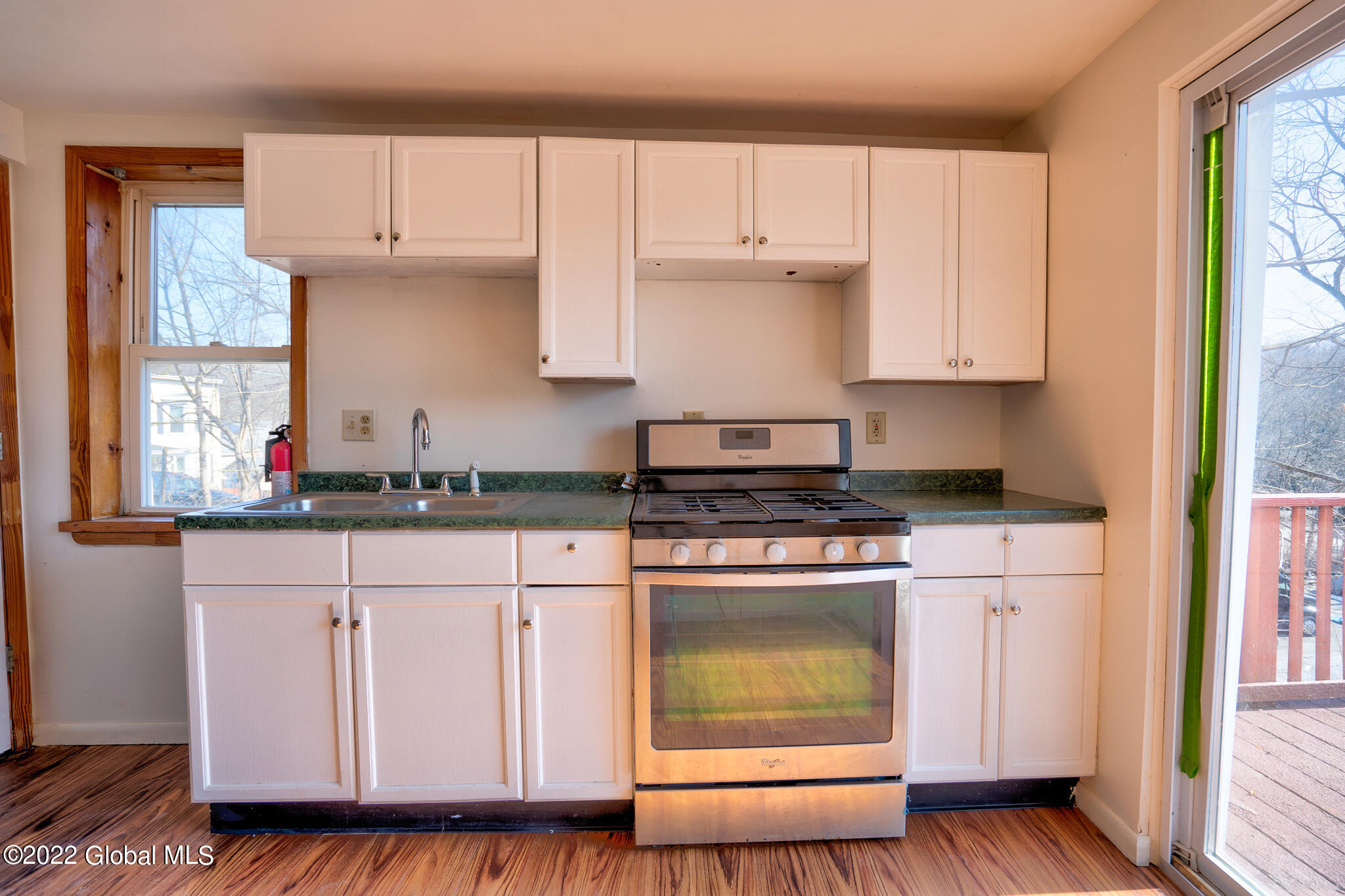 62 Partition Street Rensselaer, NY 12144 - Photo 10 of 25 DSC00280_1_2HDR