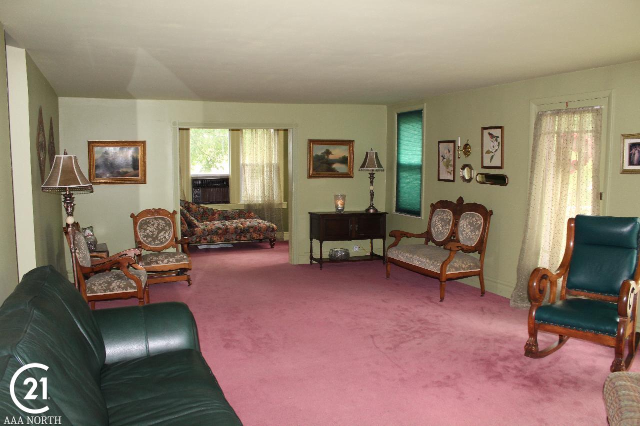344 North Bailey Street Romeo, MI 48065 - Photo 7 of 26 Living Room