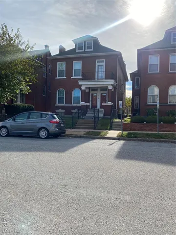 $199,900 | 2936 Greer Avenue, St. Louis, MO 63107