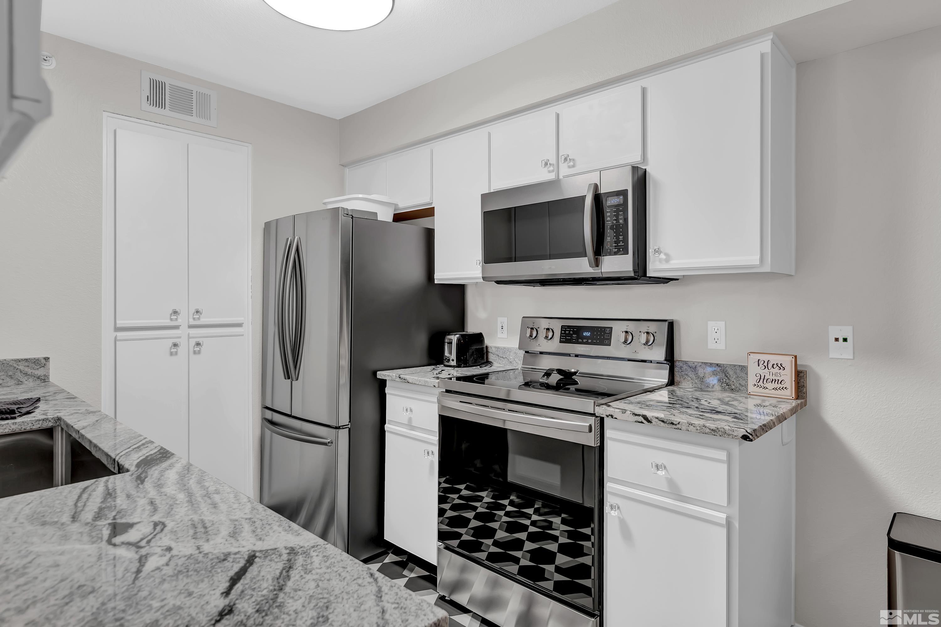 6850 Sharlands Avenue, Unit X2144 Reno, NV 89523 - Photo 7 of 17 Photo 7