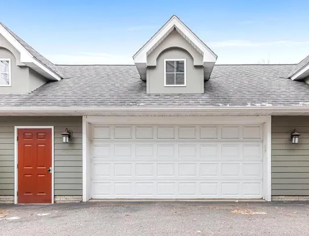 $164,900 | 1805 3rd Avenue South, Unit 202, Minneapolis, MN 55404