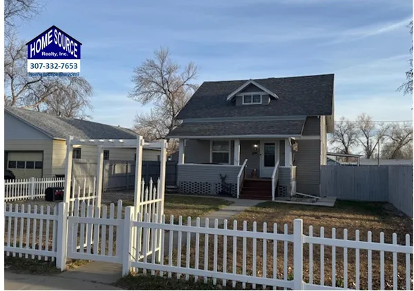 $315,000 | 209 West Jefferson Avenue, Riverton, WY 82501