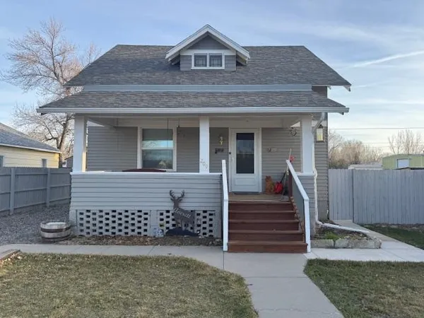 $315,000 | 209 West Jefferson Avenue, Riverton, WY 82501