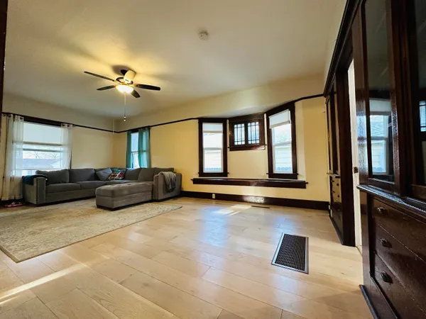$315,000 | 209 West Jefferson Avenue, Riverton, WY 82501