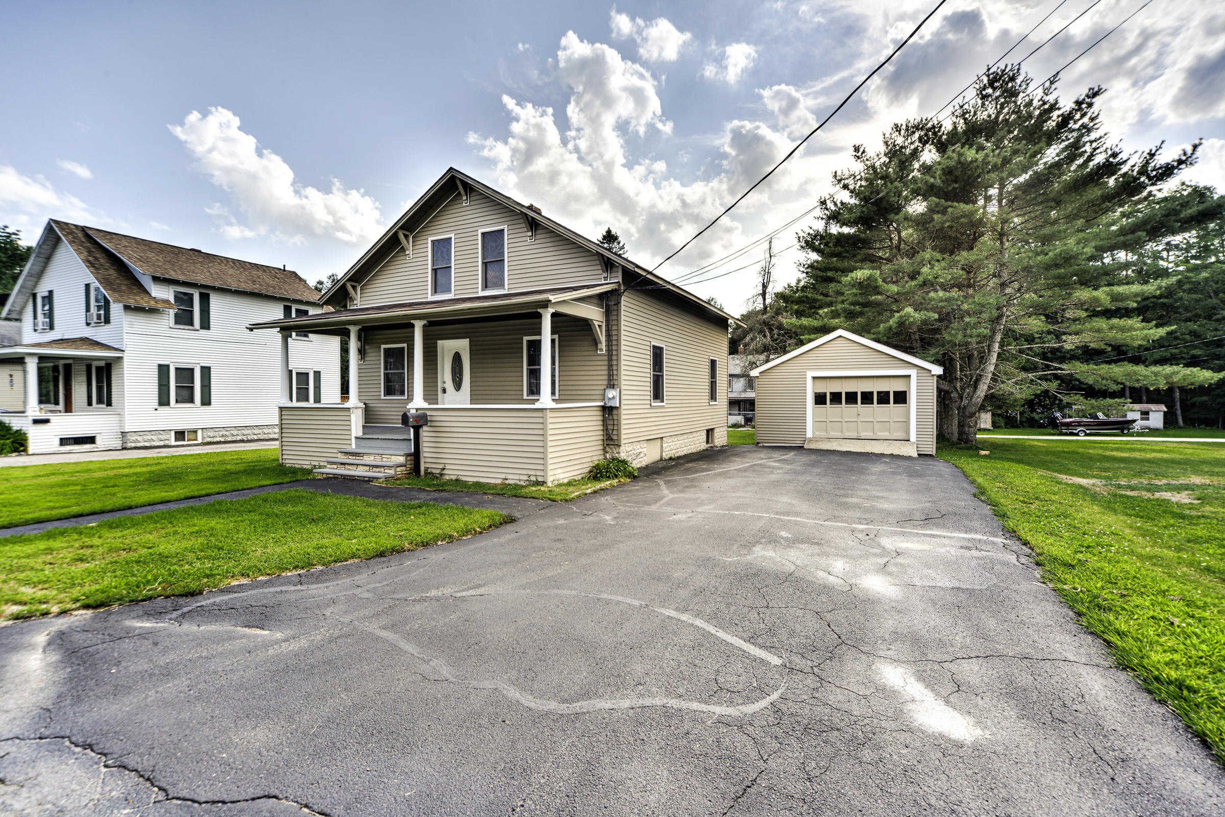 36 Wheeler Street Paris, ME 04281 - Photo 1 of 1 108075-4