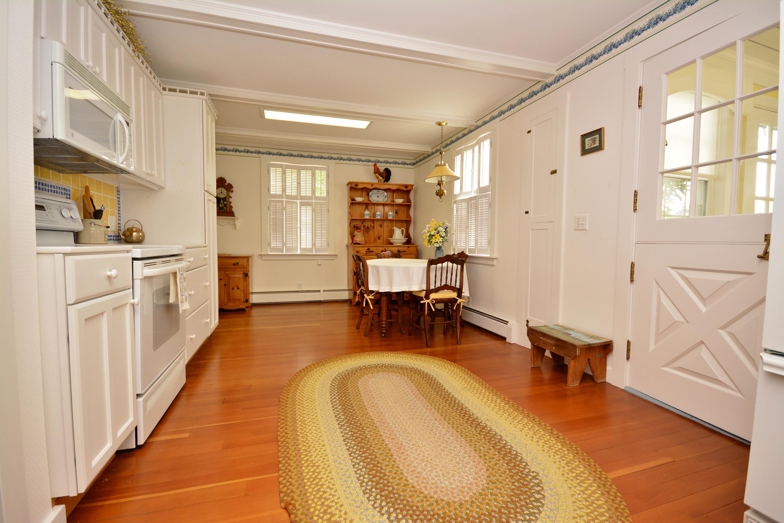319 Sunset Road Deer Isle, ME 04627 - Photo 19 of 29 Kitchen/Dining