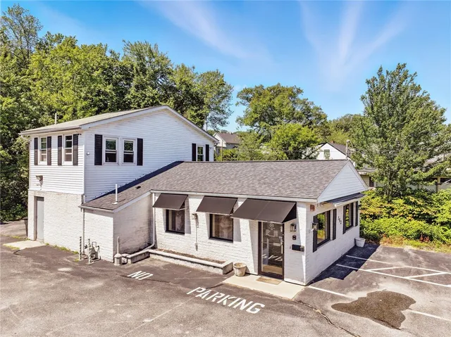 $839,900 | 148 Putnam Pike, Johnston, RI 02919