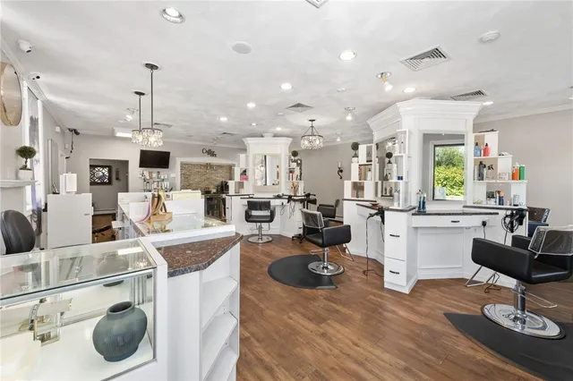 $839,900 | 148 Putnam Pike, Johnston, RI 02919