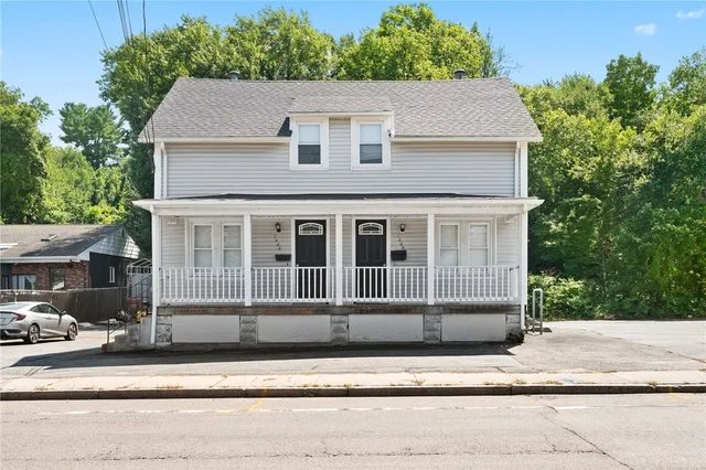 $839,900 | 148 Putnam Pike, Johnston, RI 02919