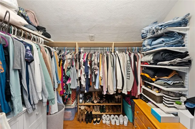 $839,900 | 148 Putnam Pike, Johnston, RI 02919