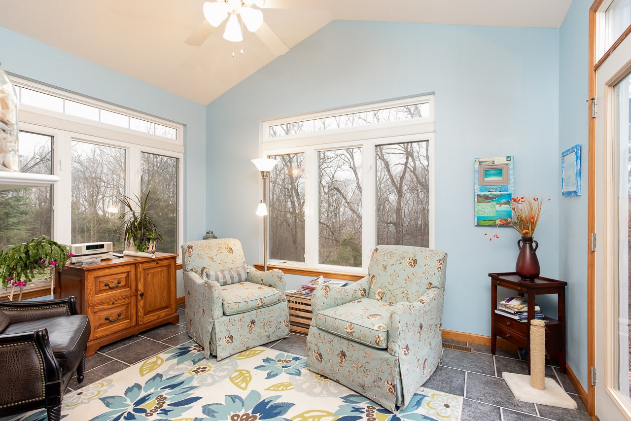 180 Ridgemore Drive Raphine, VA 24472 - Photo 16 of 68 a living room with furniture and a large window