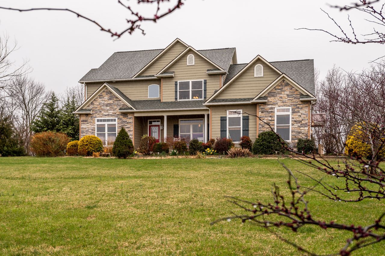180 Ridgemore Drive Raphine, VA 24472 - Photo 40 of 68 a front view of a house with a yard