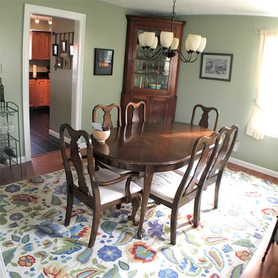 340 North Gate Road Manchester, NH 03104 - Photo 6 of 31 Gallery Image 6