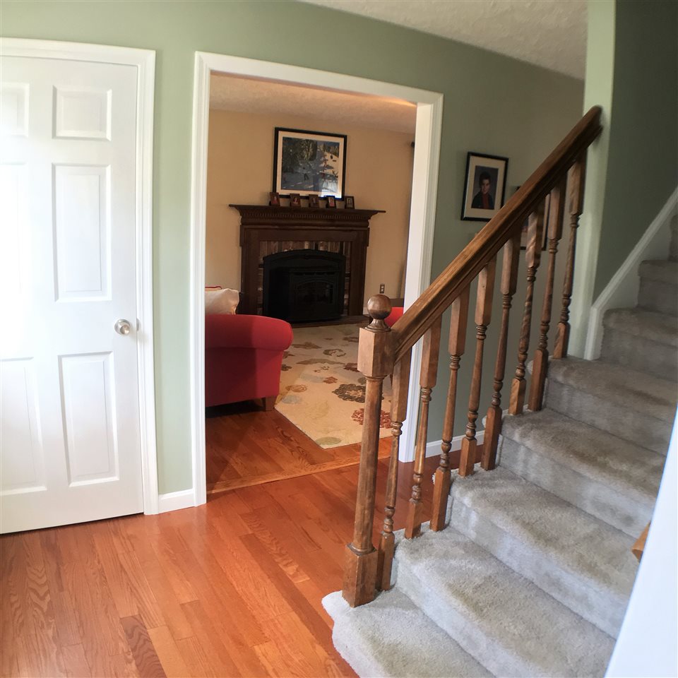 340 North Gate Road Manchester, NH 03104 - Photo 7 of 31 Gallery Image 7