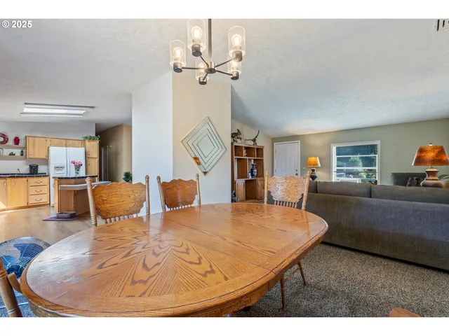 $159,900 | 1000 South McKern Court, Unit 85, Newberg, OR 97132