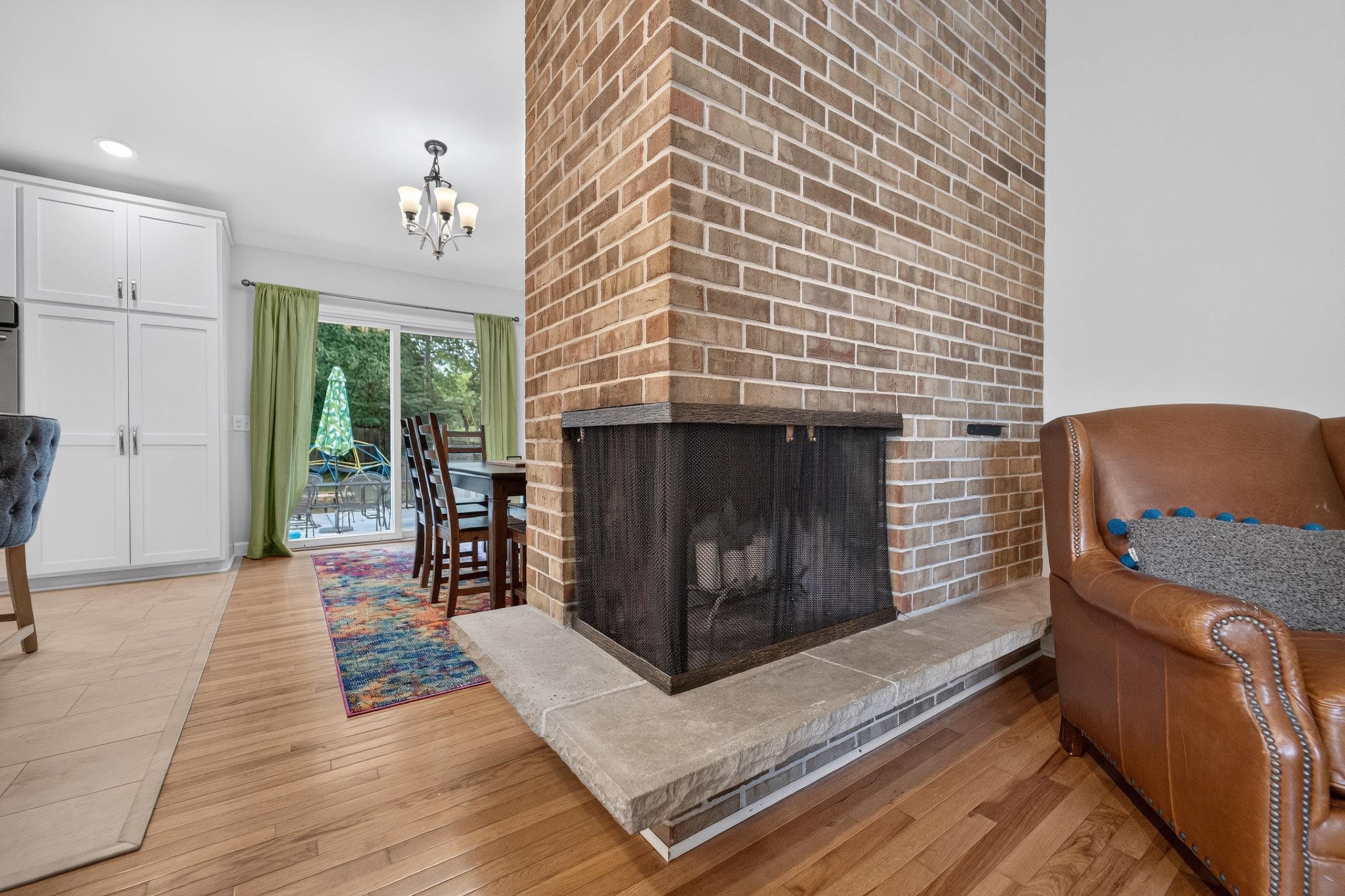 1133 Frisch Road Madison, WI 53711 - Photo 7 of 39