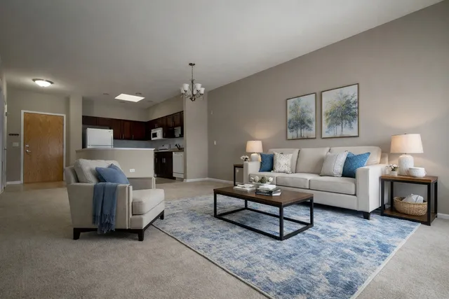 $2,250 | 3501 Wellington Court, Unit 409, Rolling Meadows, IL 60008