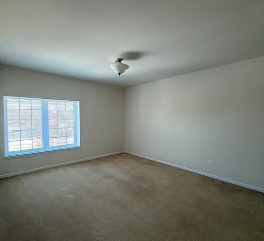 $2,250 | 3501 Wellington Court, Unit 409, Rolling Meadows, IL 60008