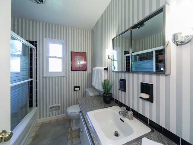 2069 Middlesex Road Columbus, OH 43220 - Photo 11 of 14