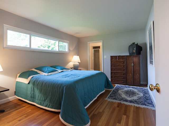 2069 Middlesex Road Columbus, OH 43220 - Photo 8 of 14