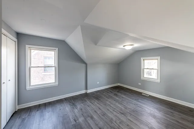 $2,800 | 237 East 143rd Street, Unit 1, Dolton, IL 60419