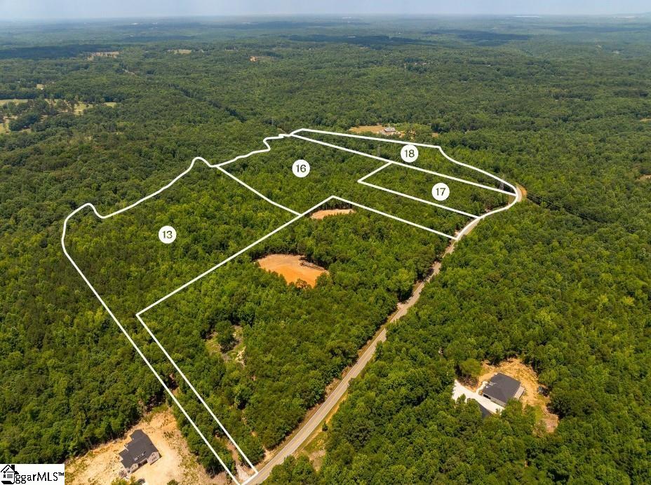 13 Goldmine Road Spartanburg, SC 29302 - Photo 1 of 29 Gallery Image 1