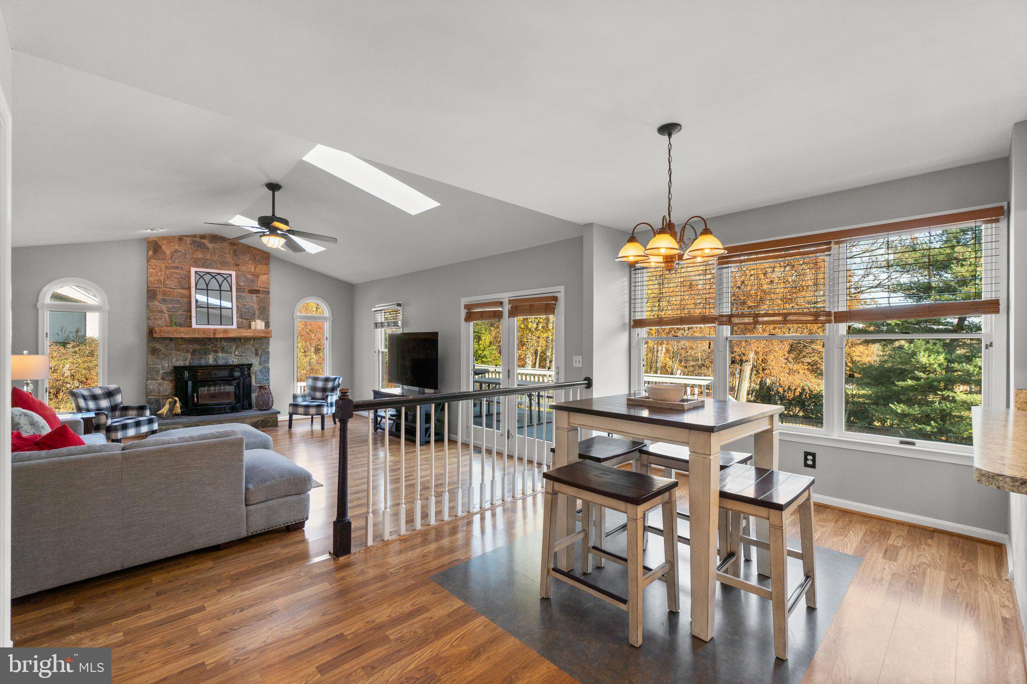 2713 Gillis Road Mount Airy, MD 21771 - Photo 12 of 47 Beautiful Natural Light