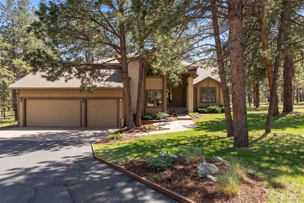 $890,000 | 18475 Lake Drive, Monument, CO 80132