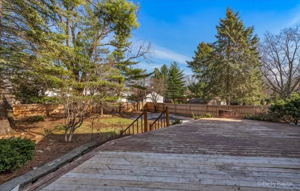 $699,900 | 507 South Hi Lusi Avenue, Mount Prospect, IL 60056